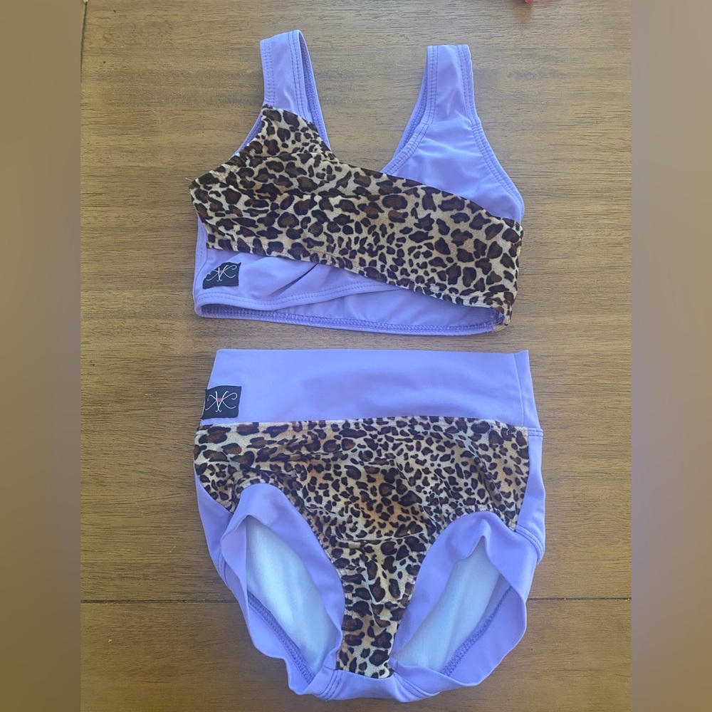 Kandi Kouture Dancewear Leo set, adorable size CM 5/6